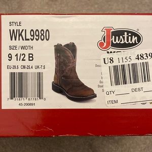 Justin’s steel toe work boots